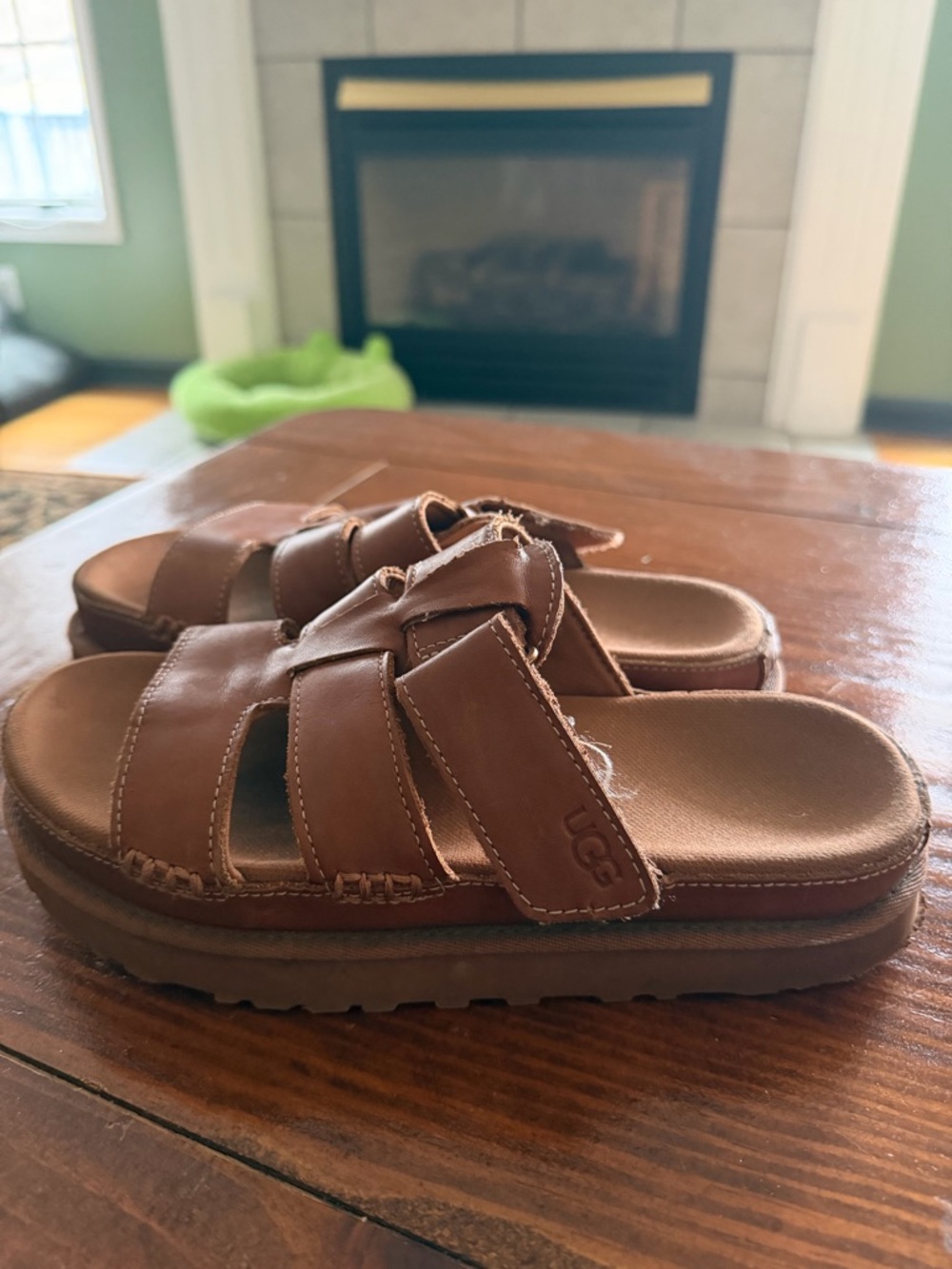 UGG Kids Brown Leather Cross-Strap Slide Sandals